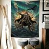 Arazzo Dio Norreno Odino, Odino Vichingo con Lancia Gungnir Lupi Corvi Appeso a Parete, Arazzo Murale Rune Aurora Boreale Decorazione Stanza