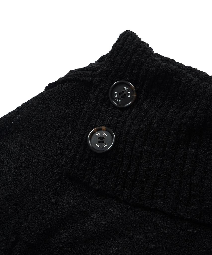 Aejeuon Kira Off-Shoulder Knit / Black