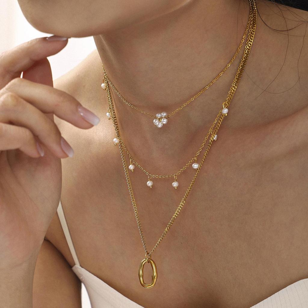 Qiong Yao European American Fashion Pearl Flower Multi-layer Necklace with Light Luxury Design and Stainless Steel Clavicle Chain
