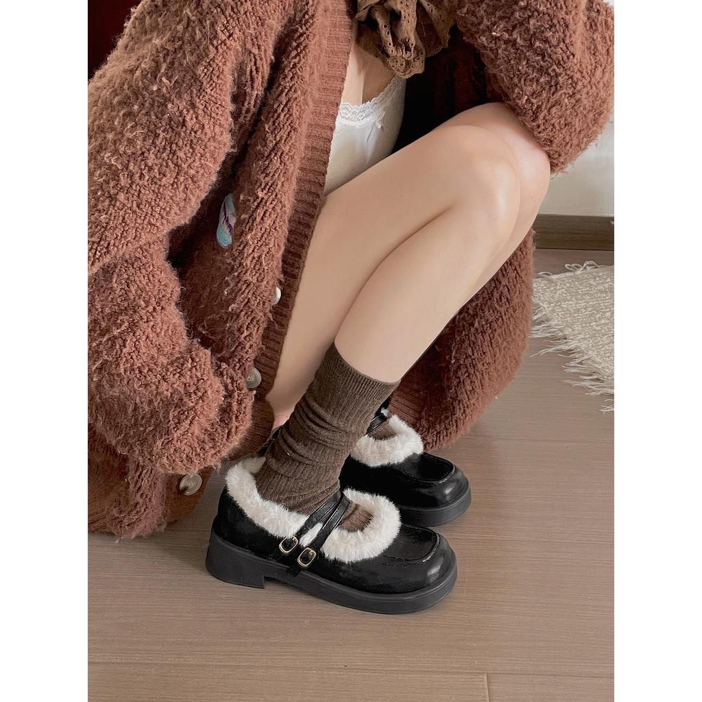 Retro thickened warm thick-soled fluffy shoes women's winter heightening and velvet Mary Jane small leather shoes