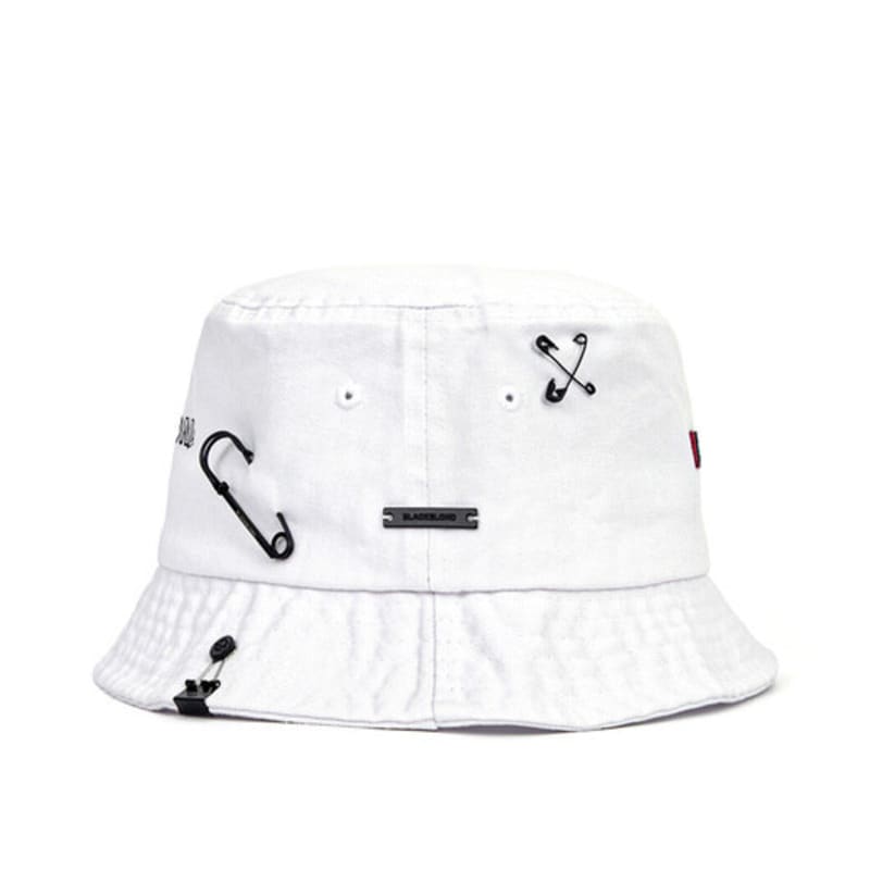BLACKBLOND BBD Disorder Patch Bucket Hat (White)