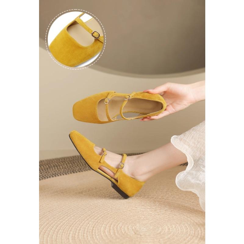 

Модные женские летние туфли 2025 года на низком каблуке, с плоской подошвой, сандалии с открытыми боками, французские туфли Мэри Джейн с мелким вырезом 35 светло-желтого