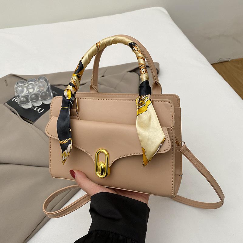 

Retro high-end silk scarf portable small square bag fashionable simple versatile trend commuter shoulder messenger bag хаки