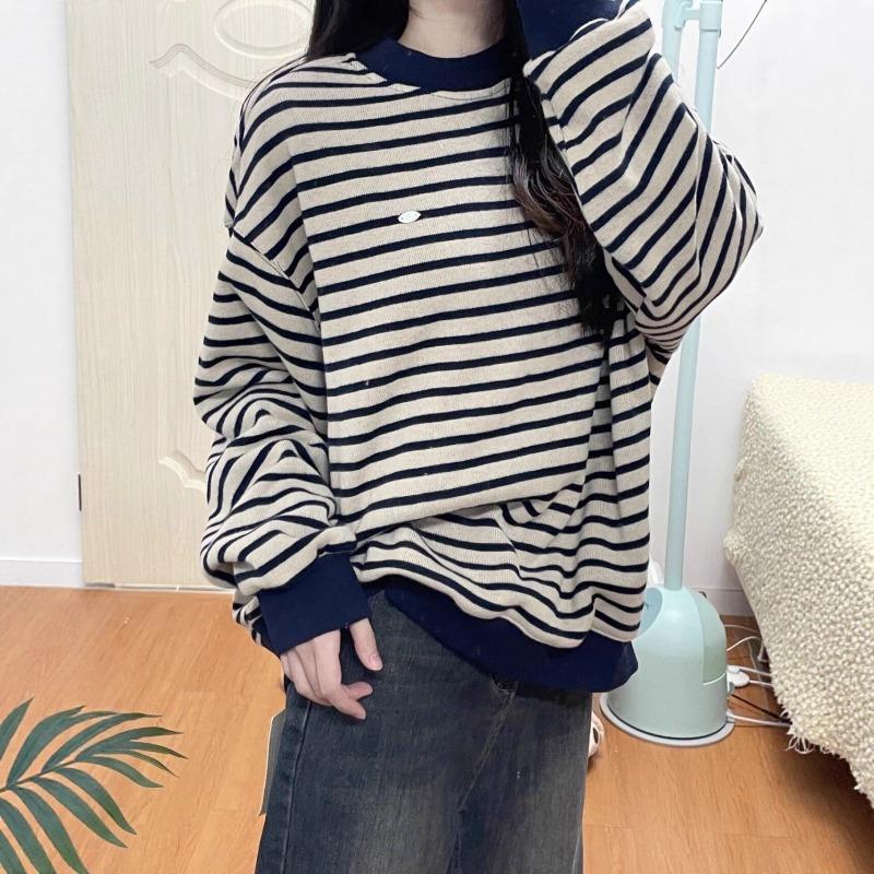 Retro striped velvet thickened crew neck sweater women's autumn and winter Hong Kong flavor loose lazy pure cotton jacket spring