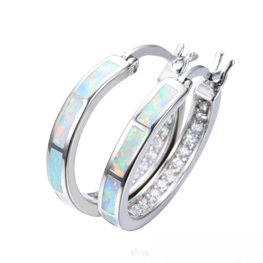 New Fashion Earrings Female European and American New Jewelry Earrings Pendants