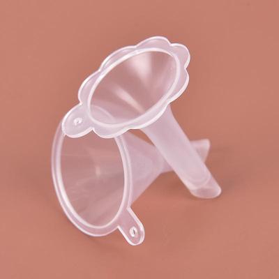 2Pcs Small Plastic For Perfume Diffuser Bottle Mini Liquid Oil Funnels Lab