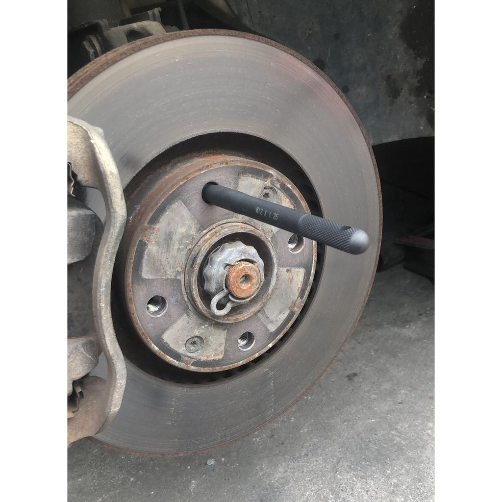Guida per il montaggio della ruota Strumento per bullone Ruota Pneumatico Gancio per ruota Spina di allineamento Bulloni ruota Strumenti per meccanico automobilistico M14x1.25, M14x1.5, M12x1.5