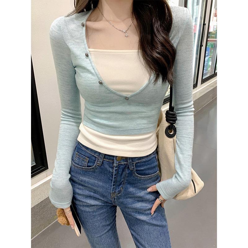 

Contrasting color fake two-piece neck knitted sweater women s early spring age reduction slim-fitting and thin long-sleeved bottoming shirt top XL синій