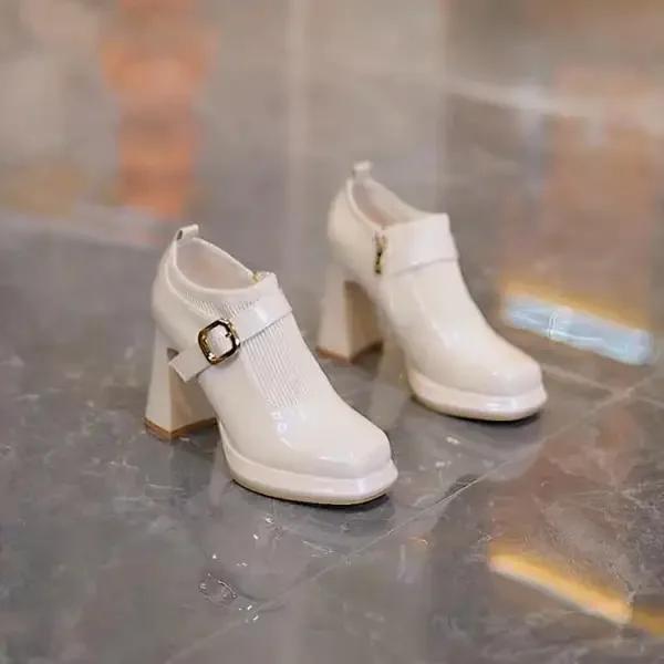 Markenpumps High Heel Lederschuhe Schnürschuhe 2024 Slipper Eckige Zehen Sandalen Damenmode Gold Lässig Neueste Slipper Beige Af