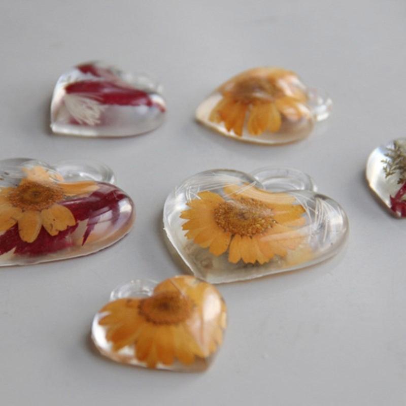 Valentinstag 3D Herz Anhänger Harzform Robuster Silikon Leicht zu lösen Tragbar für Schmuck Bastelbedarf