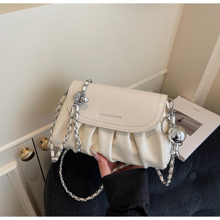 

Нишевая дизайнерская сумка женская новая летняя цепочка сумка-мессенджер плиссированная сумка-облако бежевый