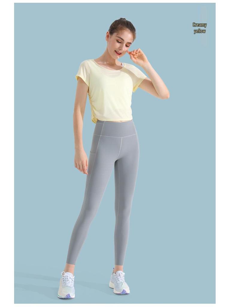 RUNA PULSE Women's Cool Feeling Short Sleeve Hollow Back Sports T-shirt - Breathable Yoga & Running Top for Summer.