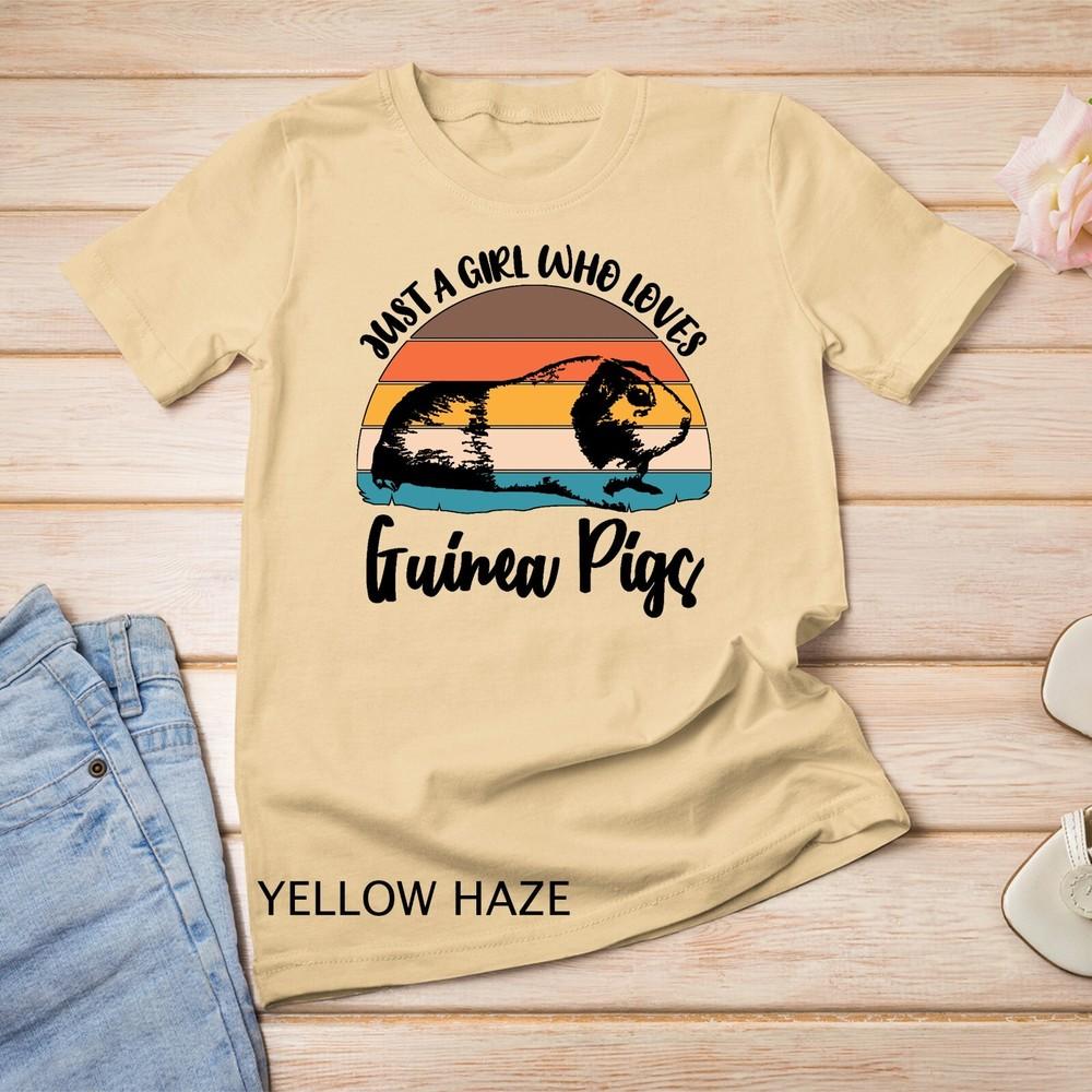 

Just A Girl Who Loves Guinea Pigs Rodent Pig Mom Unisex T-shirt M