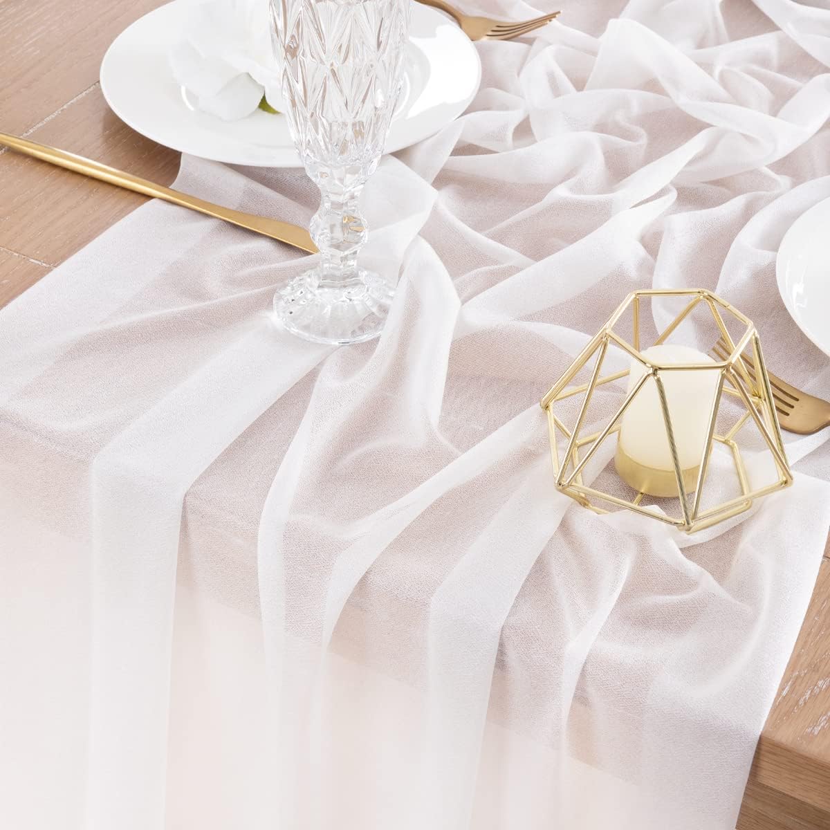 

Sheer Wedding Table Runner Romantic Table Runner Glitter Tulle Chiffon Fabric Party Table Decorations for Wedding Birthday Party 30x180cm белый