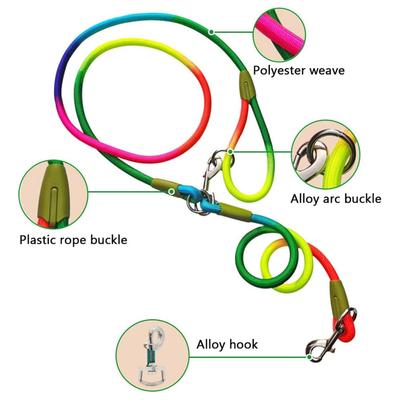 Laisse pour chien mains libres Nylon Animaux Entraînement Laisse de marche avec coutures réfléchissantes Réglable