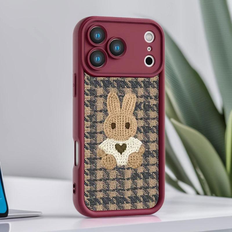 Capa de Celular Adorável de Coelho à Prova de Queda para iPhone 17, 16 Pro, 15 Pro Max, 14 e 13 Pro.