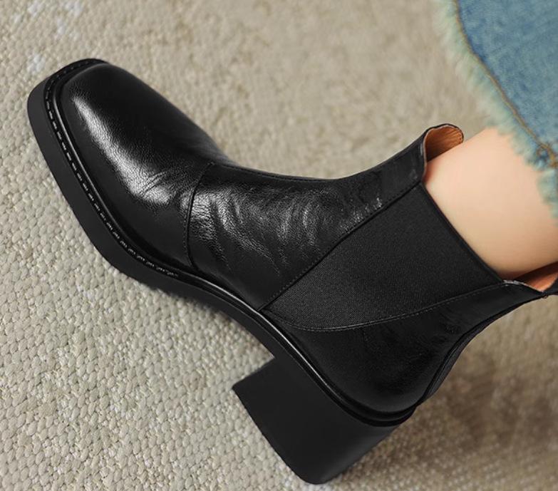 

Женские короткие ботинки с квадратным носком, новинка осени и зимы 2025 года, нишевые ботинки челси на толстом каблуке, суперпопулярные ботильоны на высоком каблуке, ботинки мартин 40