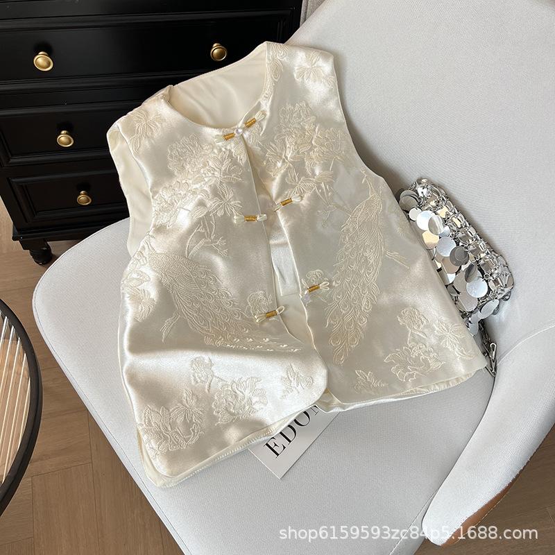 Vest vest women 2025 new embroidery high-end court style versatile vest