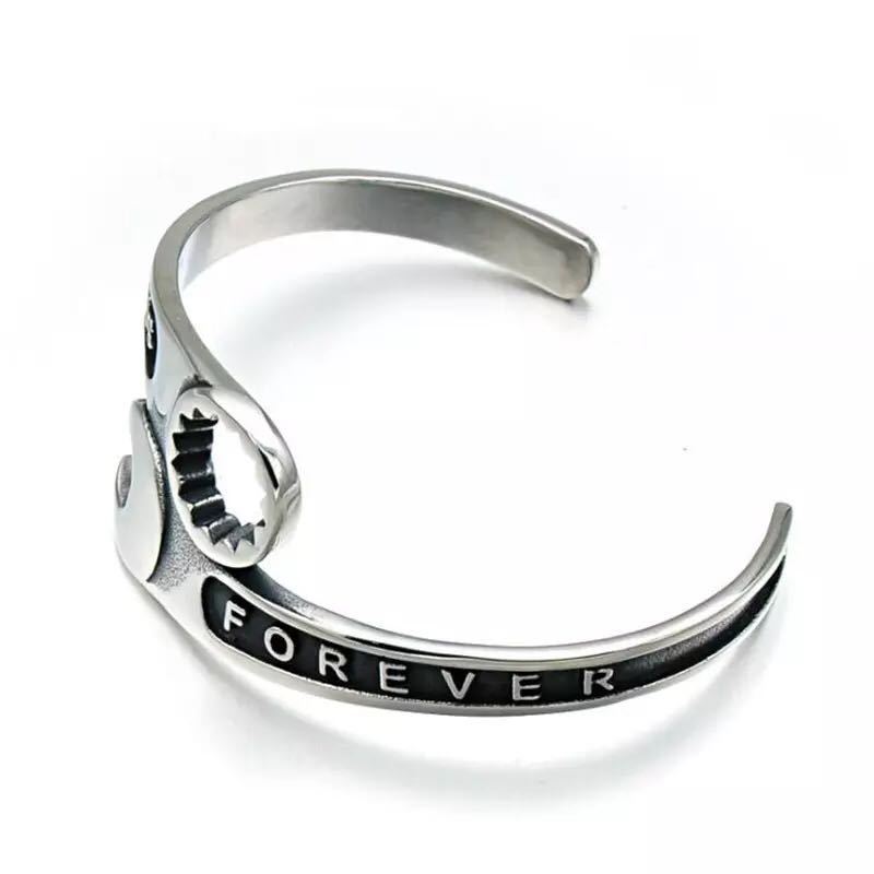 Nuovo Bracciale alla Moda Personalizzato di Tendenza Cool da Uomo Chiave Inglese a Forchetta Personalizzata