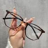 Women's glasses, square glasses, men's and women's glasses frames.