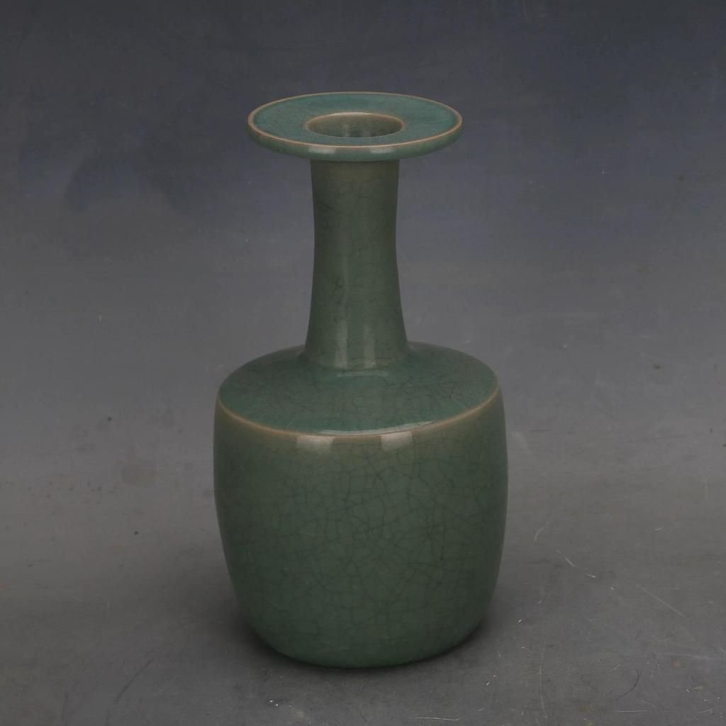 Song Dynasty Style Ru Kiln Celadon Vase with Ice Crack Design - Imitation Antique Porcelain Collection