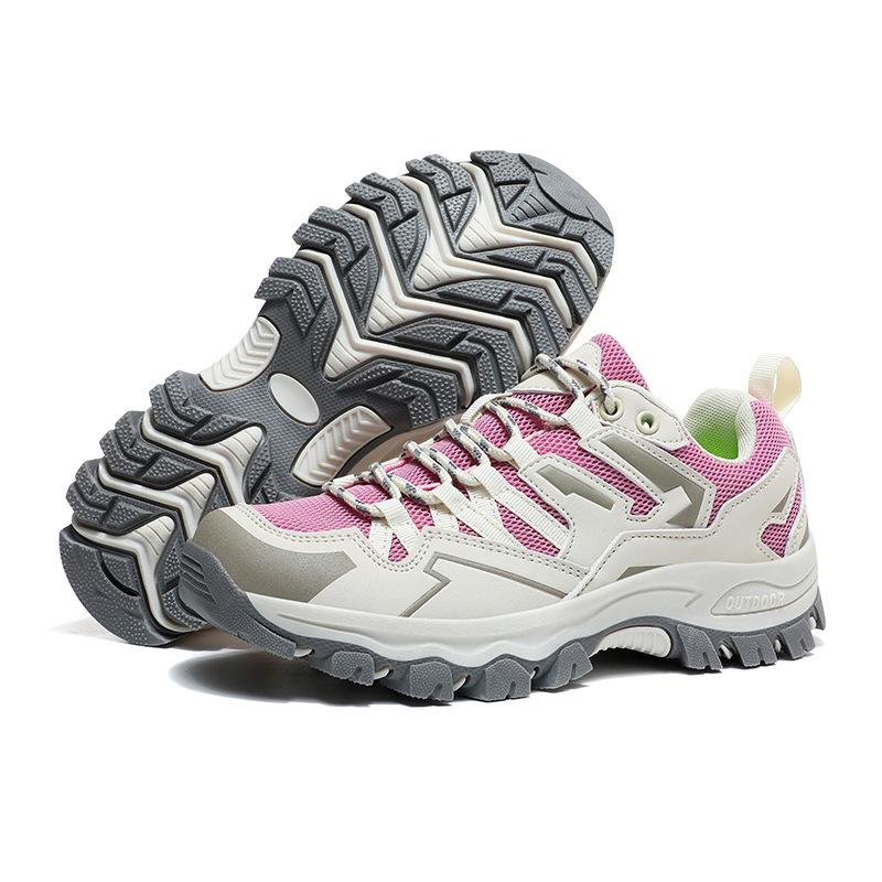 Large size couple hiking shoes mesh breathable camping off-road hiking shoes soft sole professional outdoor sports shoes