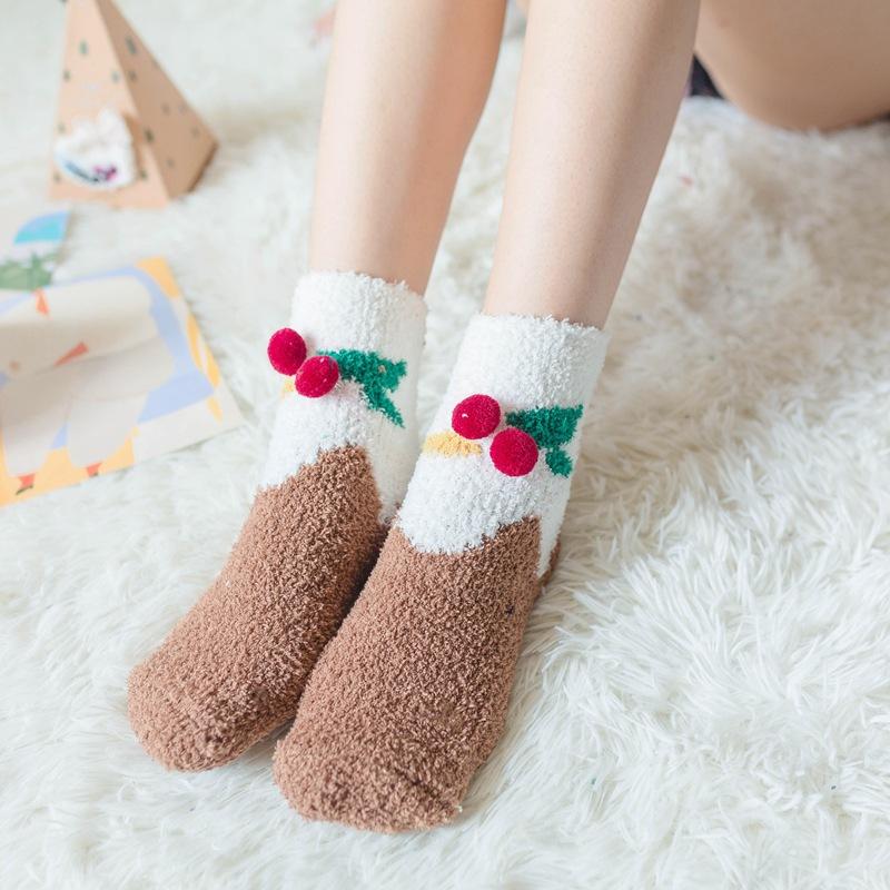 Winter Explosion Coral Fleece Women'S Socks Three-Dimensional Cartoon Terry Socks, Thickened Christmas Socks, Japanese Floor Socks