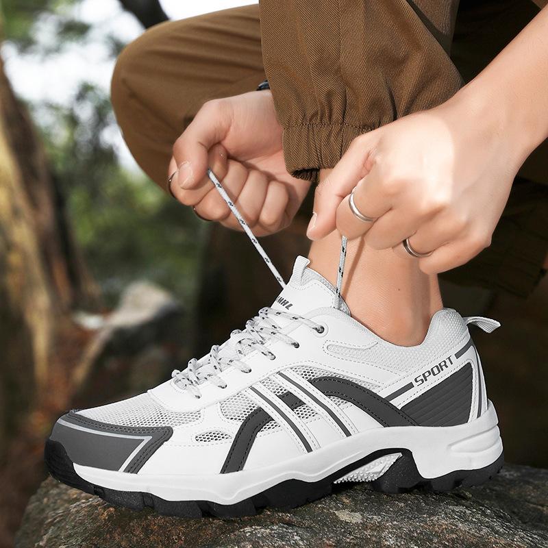 2025 Foreign Trade Hiking Shoes Men's and Women's Low-top Breathable Non-slip Hiking Shoes Outdoor Camping Sports Shoes Can Be