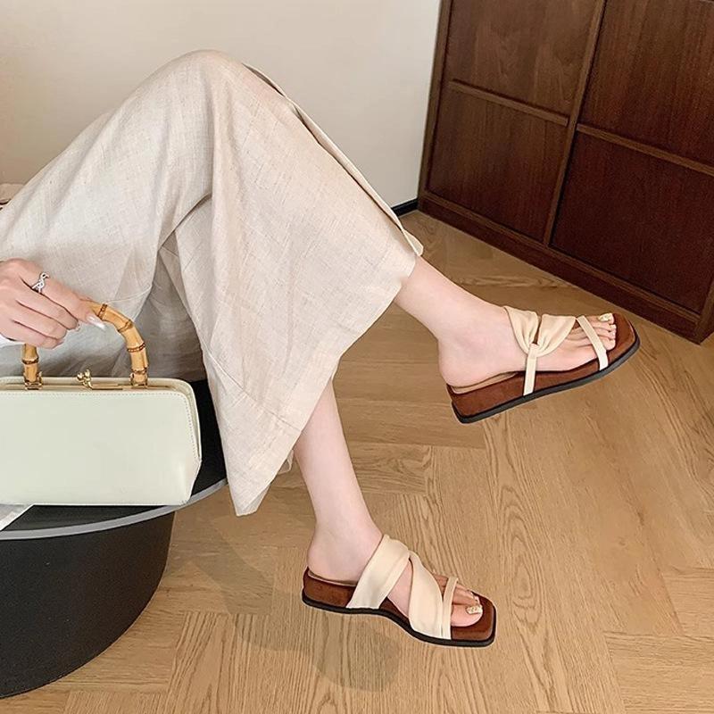 Two Wear Drag Square Head Increased Thick Soled Beach Vacation Slippers Women's Sandals Can Be Worn Outside In Summer