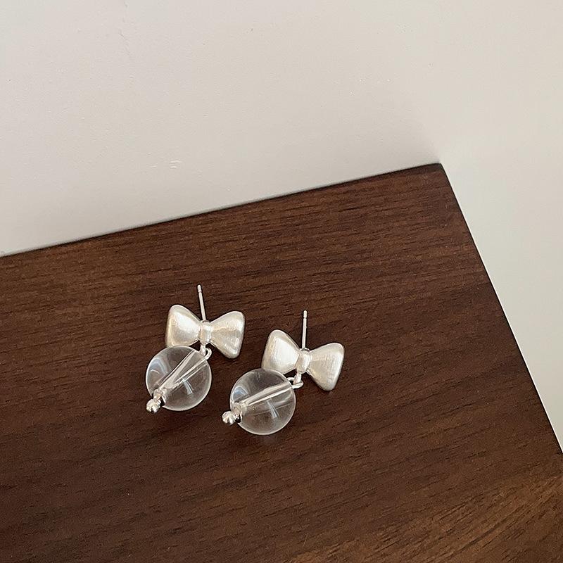 Summer Simple High-End Sense Transparent Round Bead Beaded Stud Earrings Female Niche Temperament Elegant Versatile Earrings