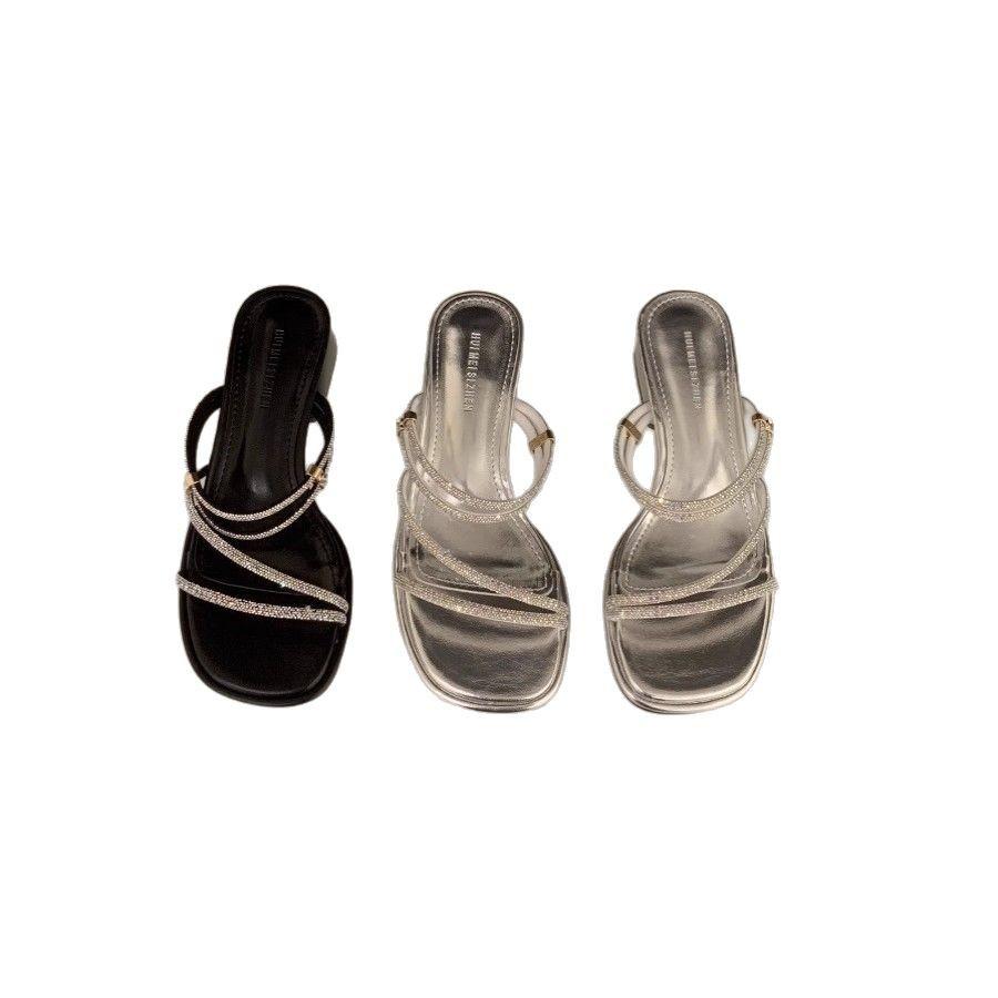 Temperament thick heel French small cool slippers fairy shoes 2025 new summer fashion outer wear rhinestone thin strap sandals