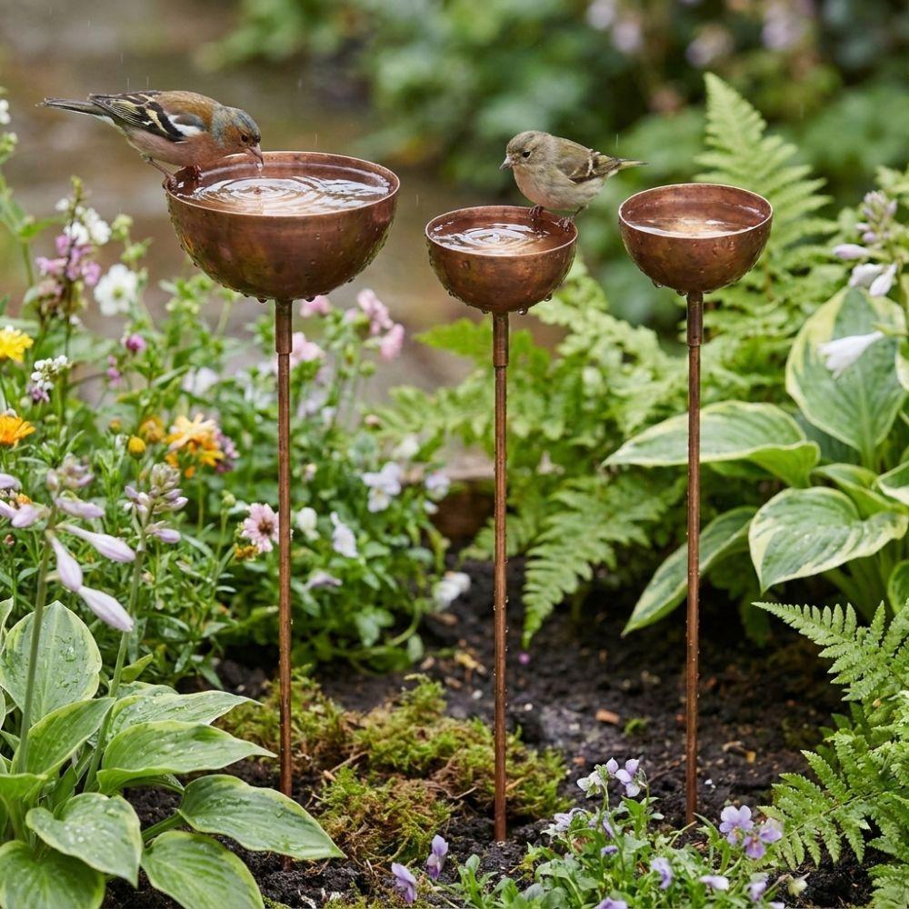 Long Stem Rain Collectors 3-Tier Bowl Insect Watering Station Metal Bird Bath  Garden Stakes