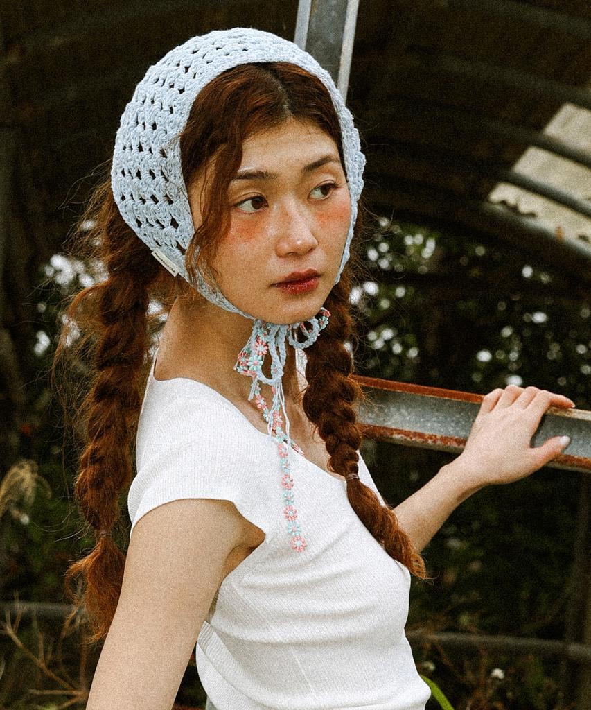 NAKED SURF CLUB Flower Crochet Bonnet (Sky Blue)