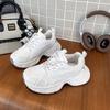 Leicht und nicht müde Füße dicksohlige Dad-Schuhe für Damen 2025 Frühling neue Studenten vielseitige beliebte lässige Sportschuhe für Damen