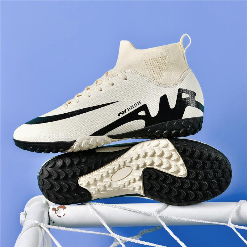 

2025 нові високі футбольні бутси, чоловічі та дитячі шипи, штучні плоскі, довгі шипи, шкіряні стопи, тренувальні взуття для змагань 44