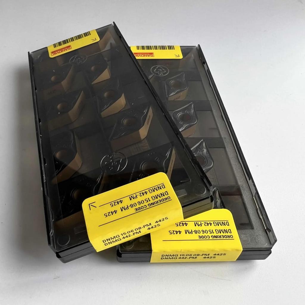 Original Sandvik / DNMG150608-PM 4425  / CNC lathe carbide blade 10 PCS