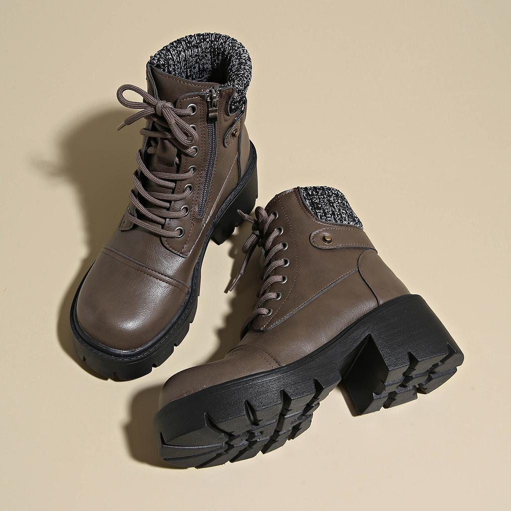 40-43 Large Size Shoes Platform Thick Heel Short Boots Autumn and Winter New Women's Boots Retro Lace-up Belt Buckle Boots Foreign Trade Shoes