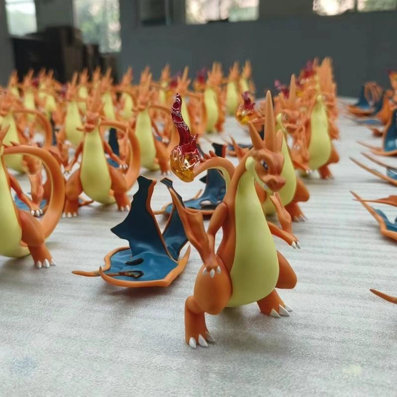 11cm Y Charizard Anime Figures Pokemon Table Collection Decoration Model Collectibles Garage Package Children Toy Doll Statue Surprise Present