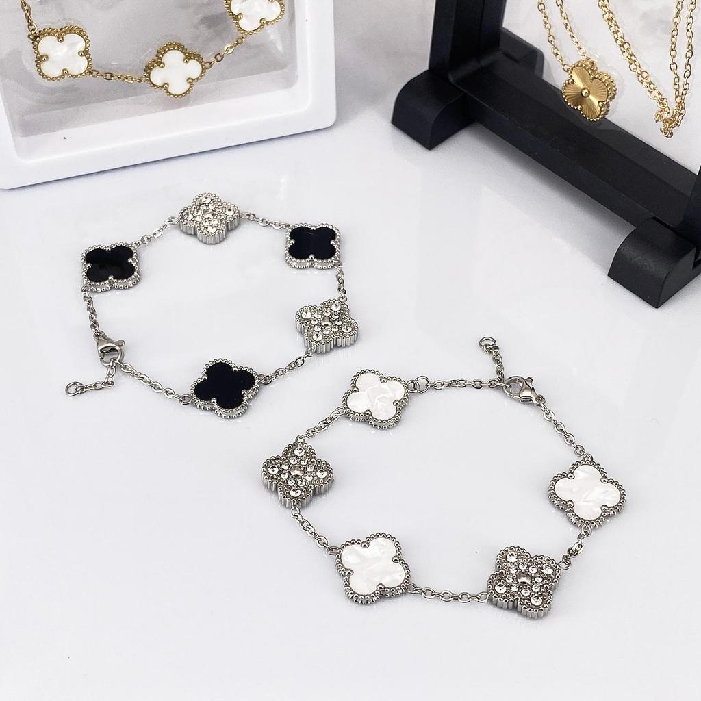 Boutique 15MM Large Four-leaf Clover Bracelet Black and White High-grade Fashion Net Red Bracelet