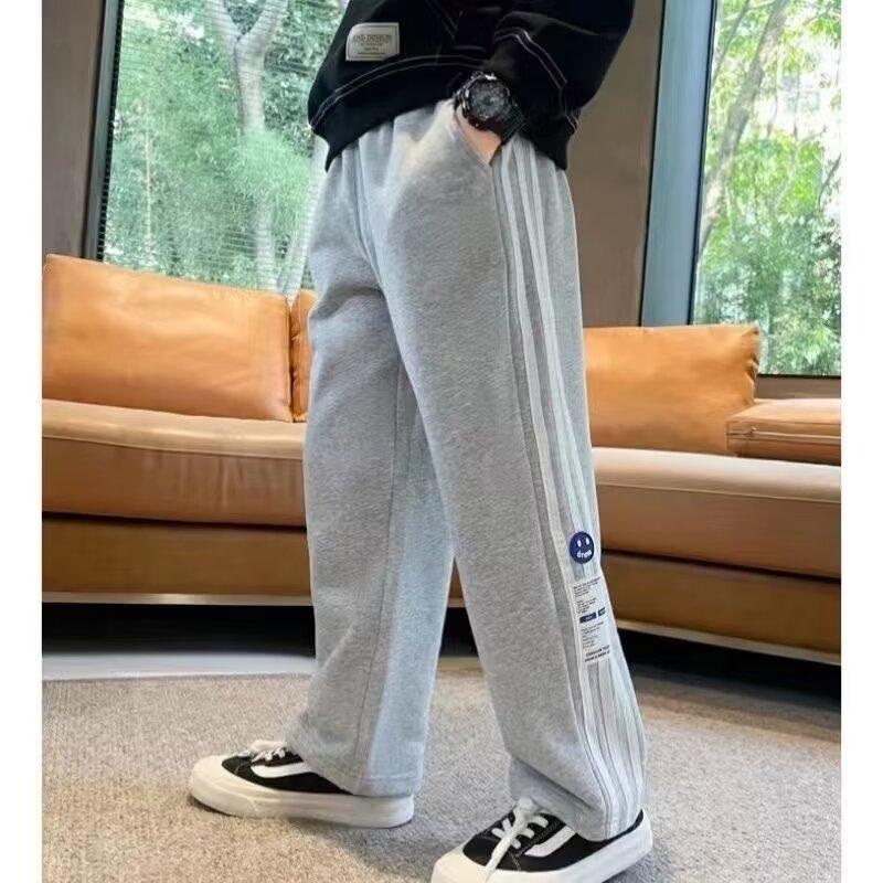 

Брюки для мальчиков весна-лето-осень Брюки для детей и подростков Тонкие детские спортивные прямые брюки Модные брюки с тремя полосками Модные 160