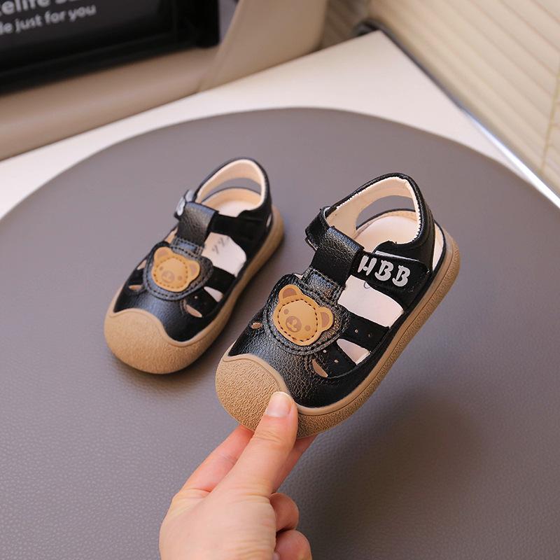 Baotou anti-kick baby sandals 2025 summer new soft-soled non-slip baby toddler shoes Korean version of boys beach shoes