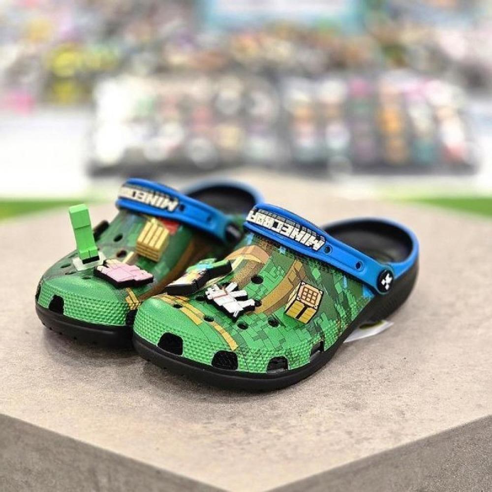 

Crocs Minecraft Classic Clog 210829 Multi/M4W6