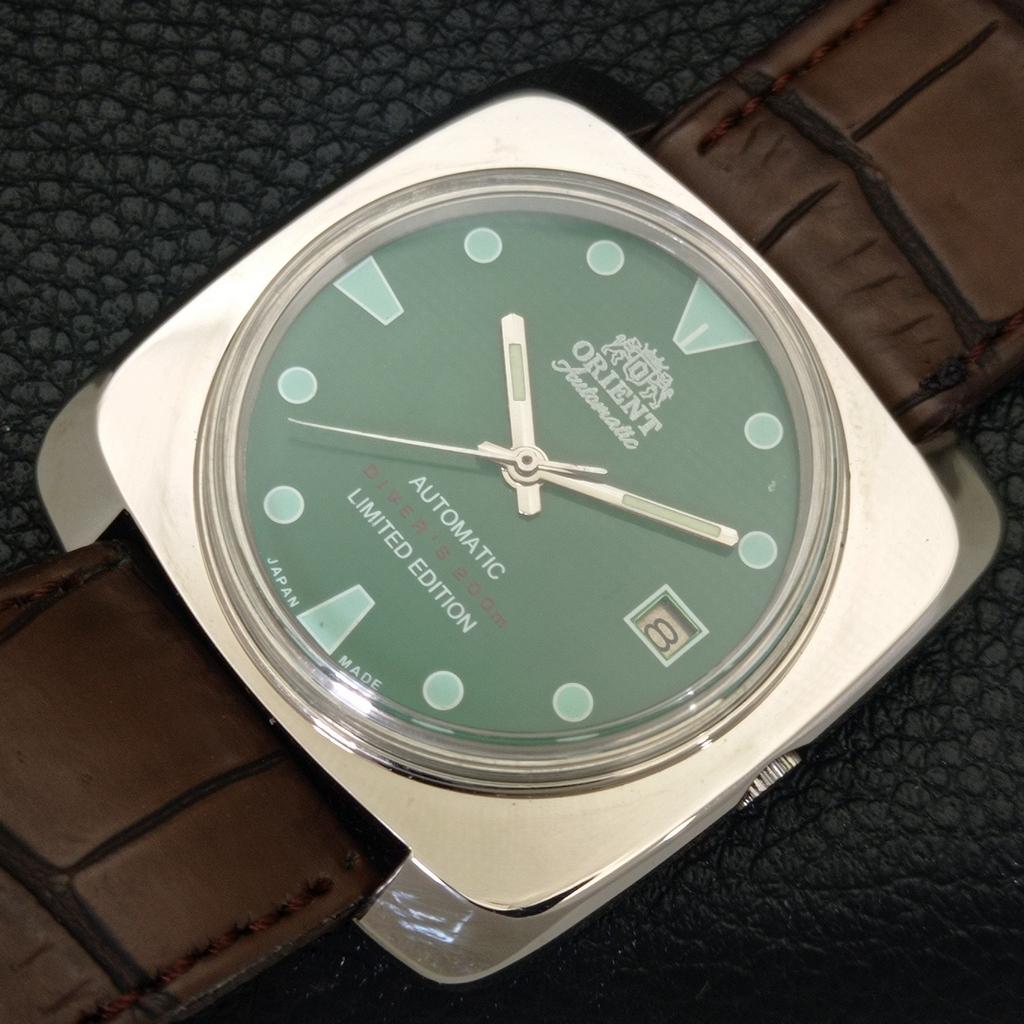 USED ORIENT AUTOMATIC 46941 JAPAN MENS VINTAGE GREEN COLOR DIAL WATCH a702215-5 R123-a702215