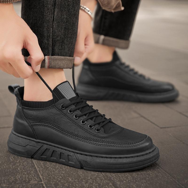 Trend Men's Casual Shoes Breathable Sneakers Leather Board Shoes for Men Classic Comfortable Breathable Male Leisure Shoes 2025