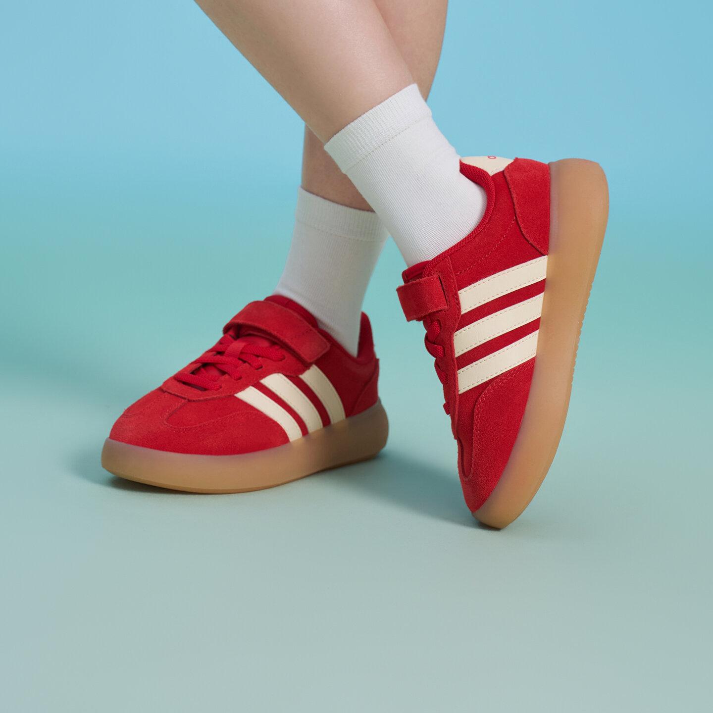 Adidas BARREDA DECODE Low top Kids Skateboarding Shoes Red Children A 30.5