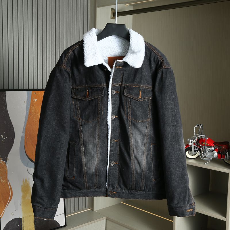 Winter Vintage Lamb Wool Lapel Denim Jacket for Men, Thickened Warm Workwear Style Washed Jacket Trendy