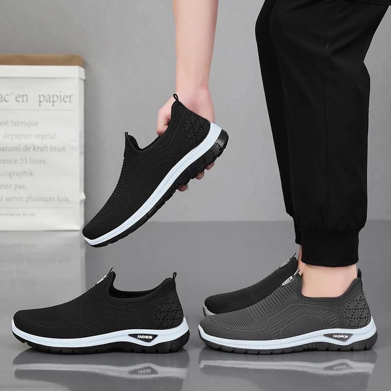 Shoes Men's Versatile Spring New Casual Sports Shoes Breathable Men's One-pedal Shoe Bag