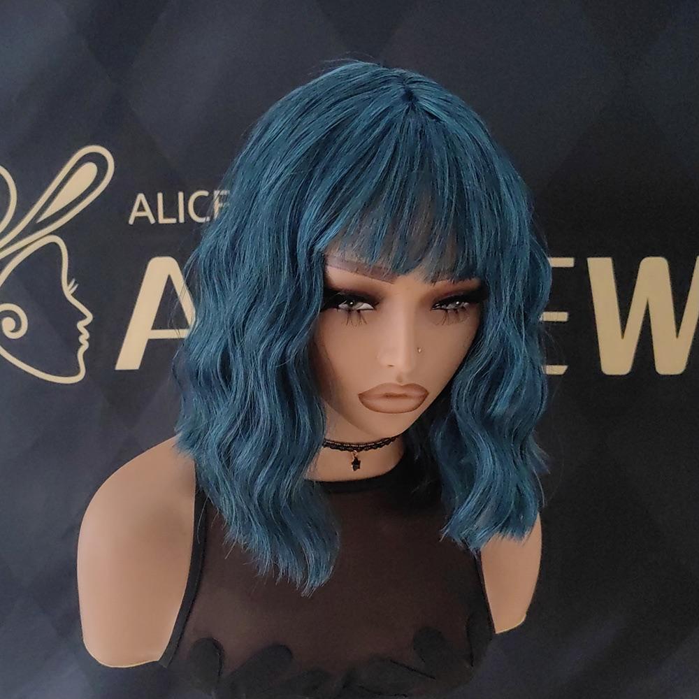 Natürliche Blaue Kurze Lockige Perücke für Damen - Schulterlanger Gewellter Bob mit Pony | Synthetisches Hitzebeständiges Haar