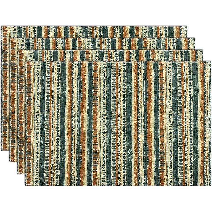 comfoyar Boho Vintage Red Placemats Set of 4, 12x18Inch Non-Slip Linen Bohemia Flower Place Mats, Washable Absorbent Rustic Country Style Table Mats