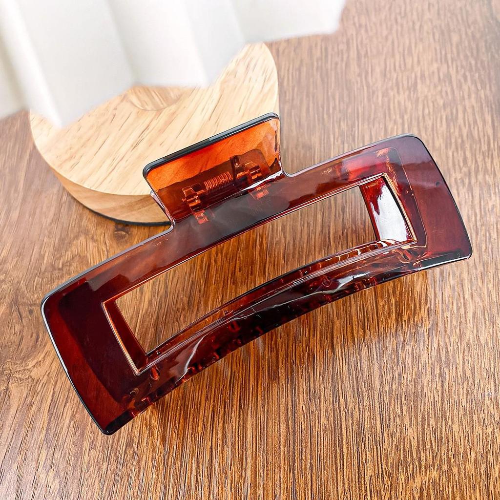 Korean Style Semi-Circular Transparent Hair Clip for Women's Updos - High-End Hollow Shark Clip